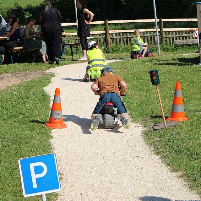 Bobbycar Rennen